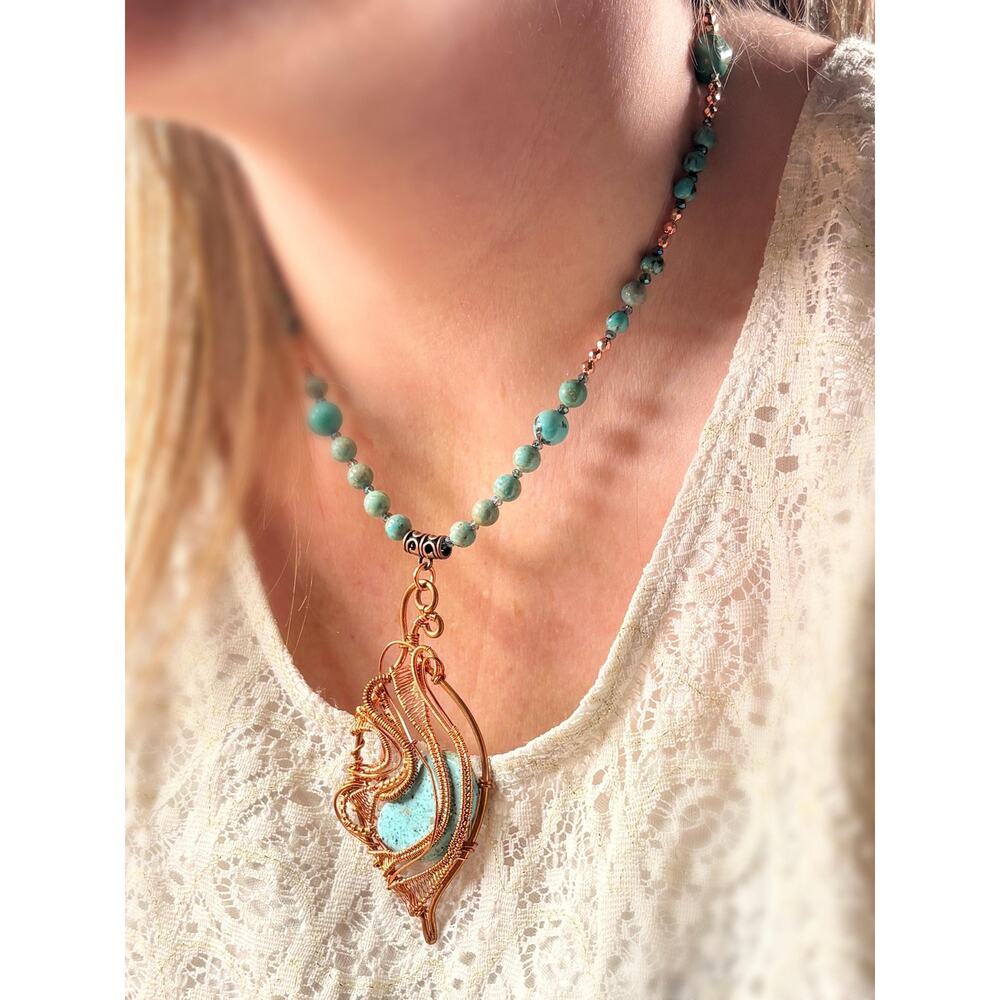 Turquoise Necklace In Copper - Picture 2 of 13